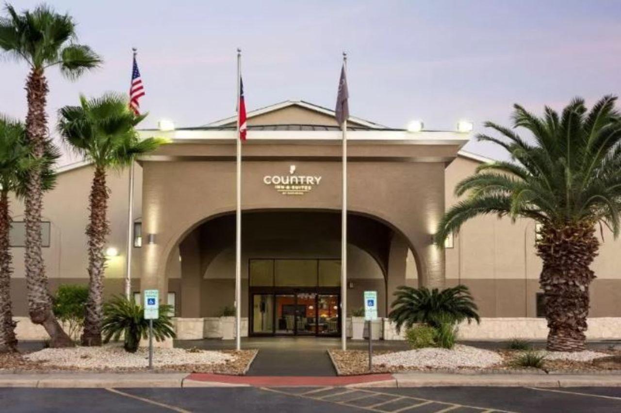 Country Inn & Suites By Radisson, Lackland Afb San Antonio , Tx Ngoại thất bức ảnh