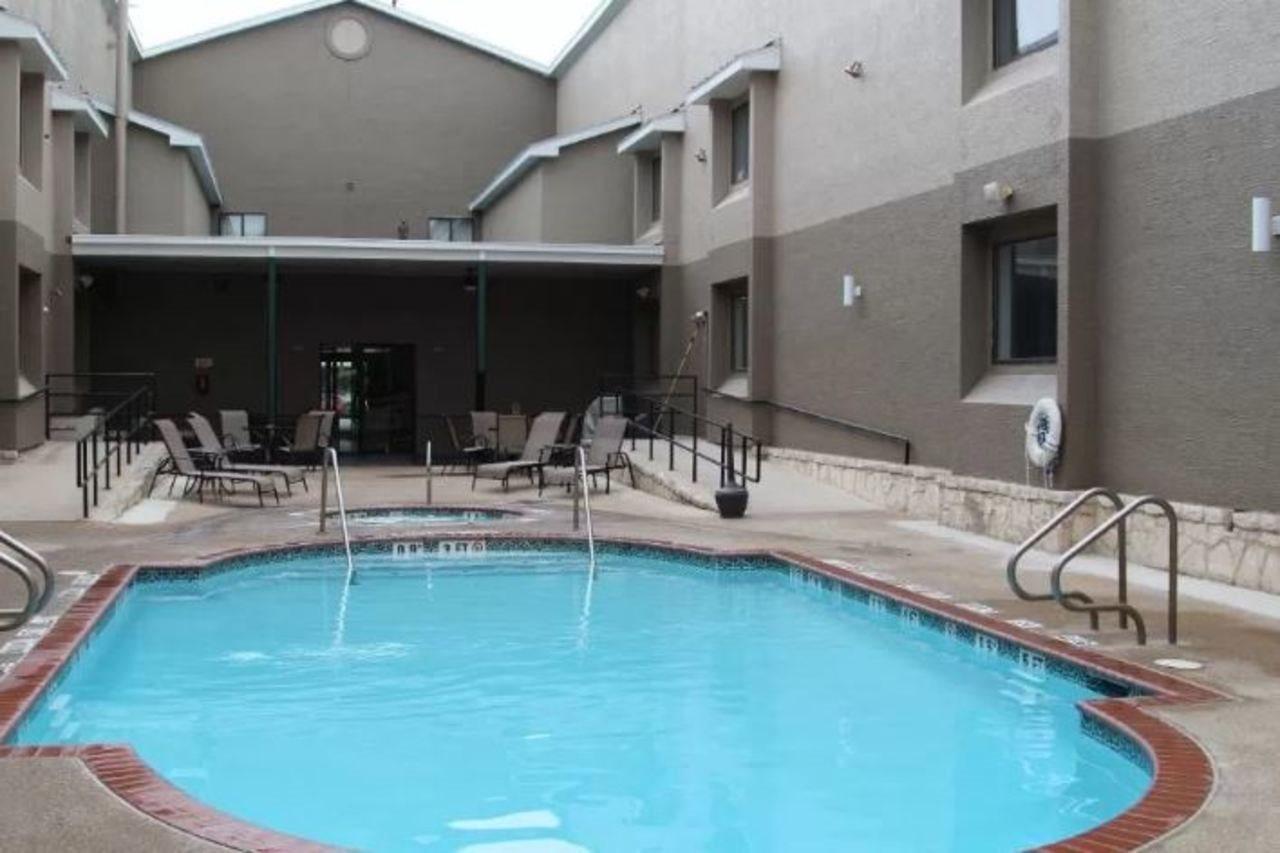 Country Inn & Suites By Radisson, Lackland Afb San Antonio , Tx Ngoại thất bức ảnh